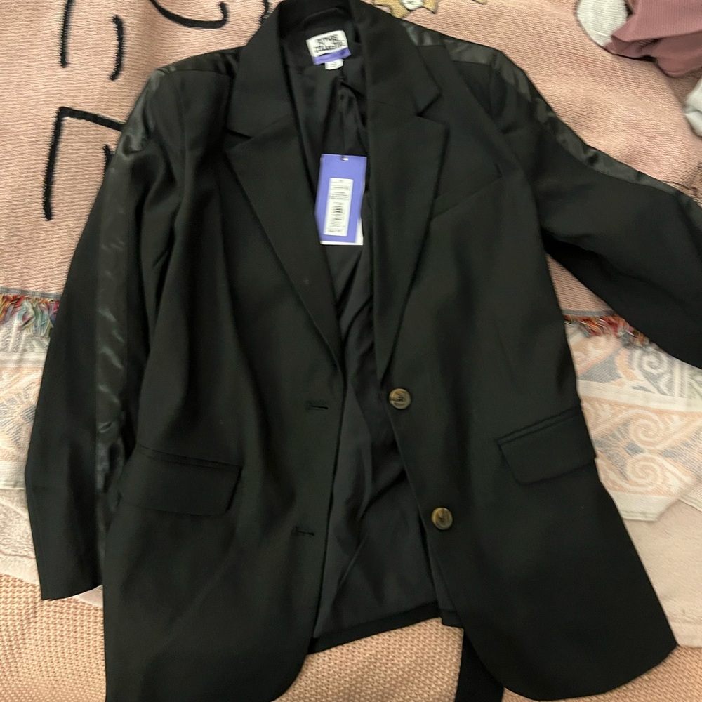 Future collective Kahlana Barfield Target black and leather blazer nwt medium - Picture 5 of 6